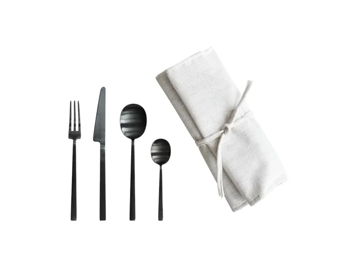 101 Copenhagen Kogei Besteckset mit 24 Teilen Entworfen von Kristian Sofus Hansen & Tommy Hyldahl