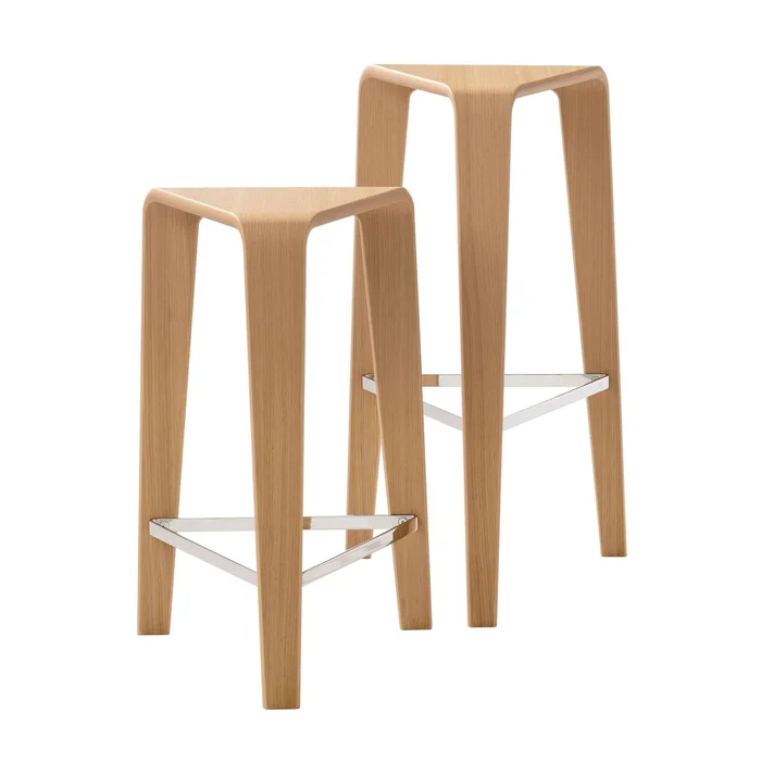 Arper Ply Hocker Entworfen von Lievore Altherr Molina