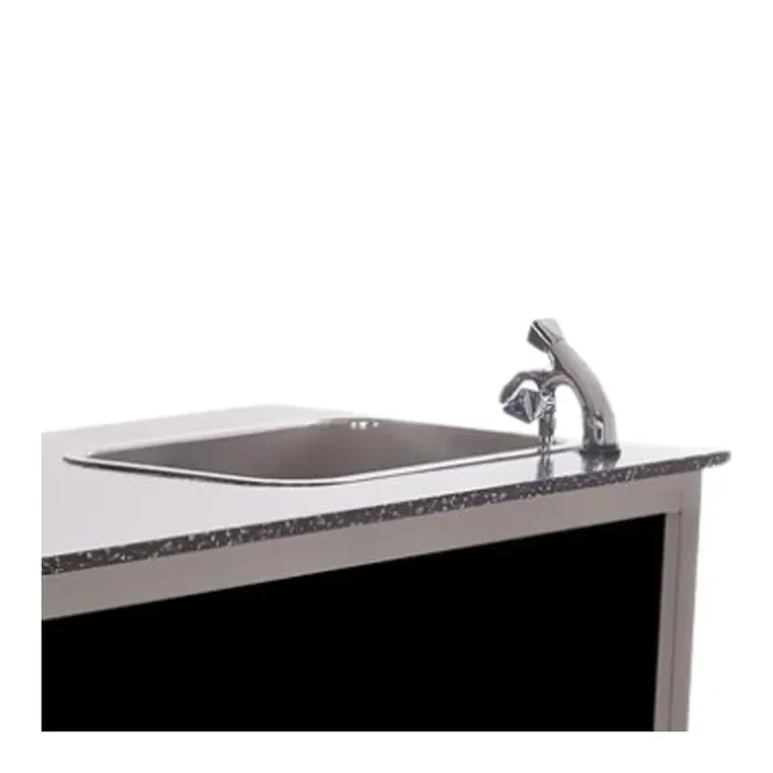 Ausschnitt / Lochbohrung nach Kundenwunsch für z.B. Spülbecken, Mischbatterien oder Tropfbleche (Position bitte im Betreff-Feld bei der Bestellung mit angeben)