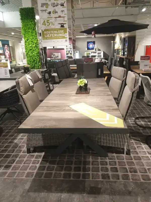 Auszieh-Tischgruppe „Corido“