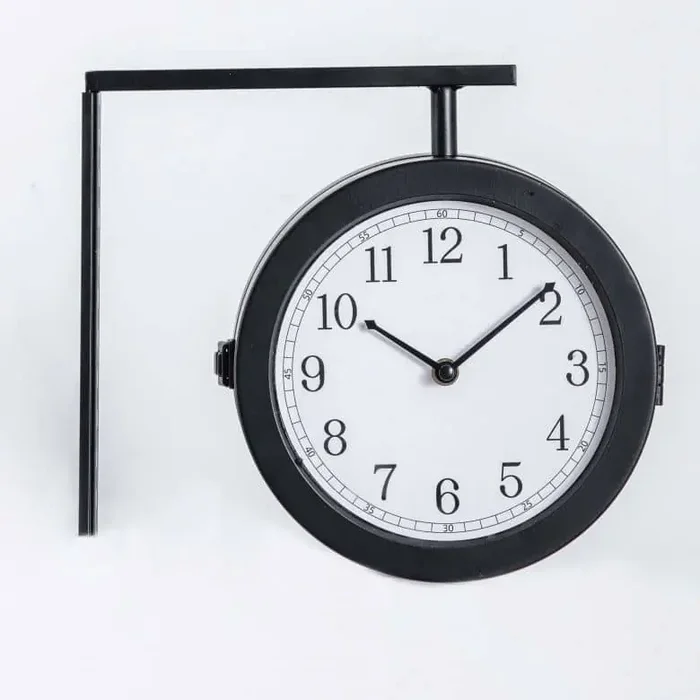 Bahnhofsuhr im Vintage Style aus Metall, schwarz 28×25,3 cm