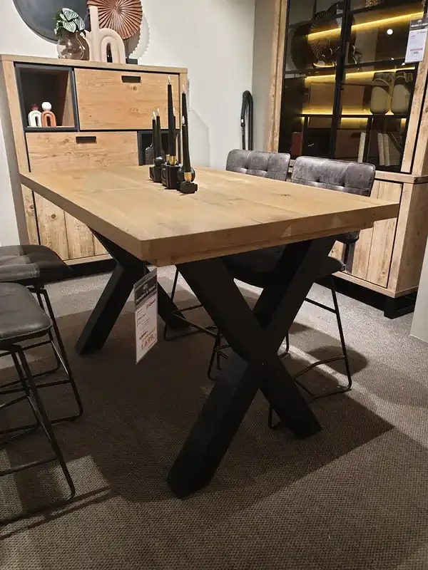 Bartisch „Metalox“