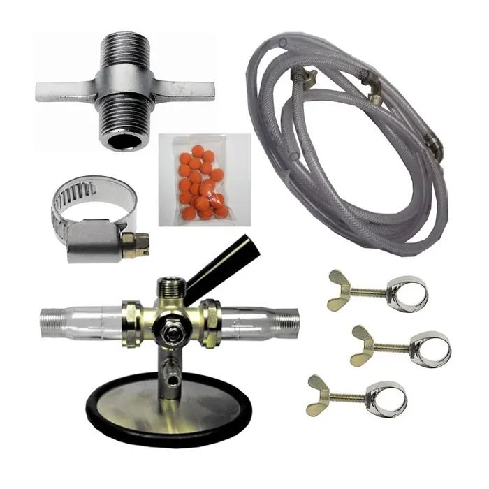 Beer line cleaning device