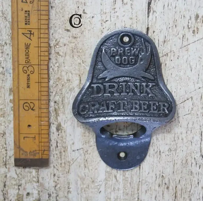 Bieröffner Wand BrewDog