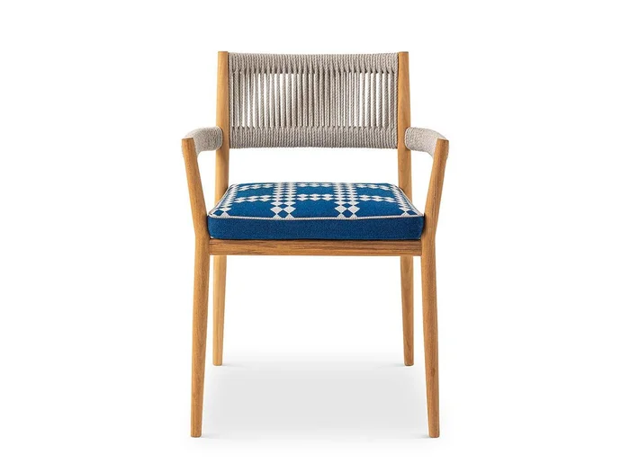 Cassina 474 Dine Out Stuhl mit Armlehnen Entworfen von Rodolfo Dordoni