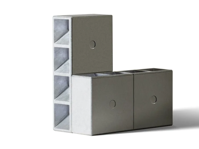 Cassina Tsai Light Tischleuchte – 2 Block Entworfen von Mario Tsai