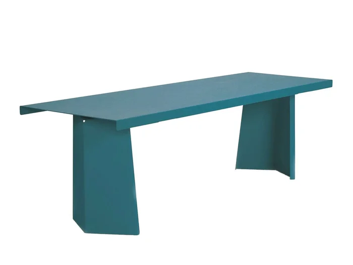 ClassiCon Pallas Tisch Entworfen von Konstantin Grcic