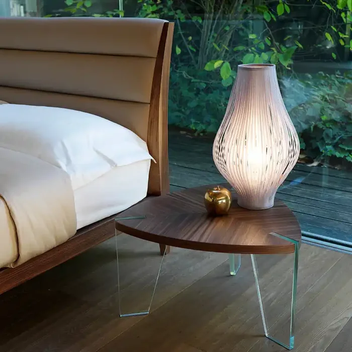 Couchtisch aus Walnussholz SOSPESO von Dale Italia – 60×60 / Natürliches Walnussholz