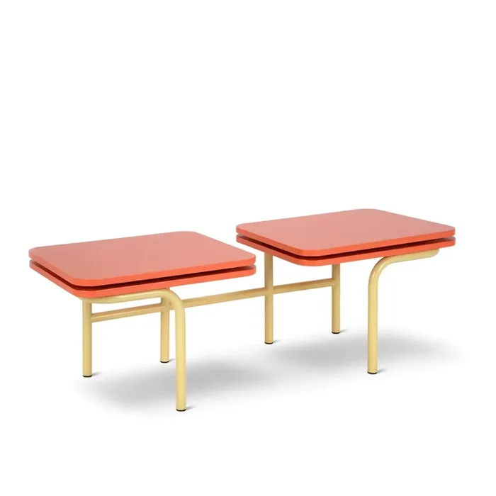 Couchtisch LEO von Daria Zinovatnaya für Adrenalina – Orange