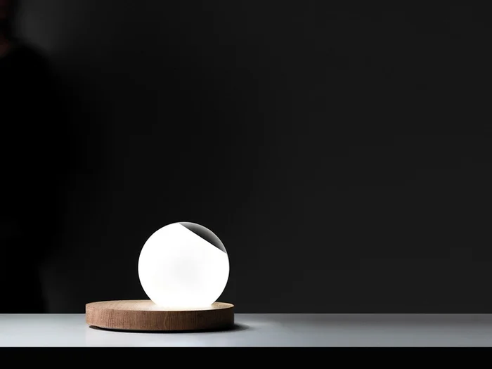 Davide Groppi Pigreco Tischlampe Entworfen von Davide Groppi