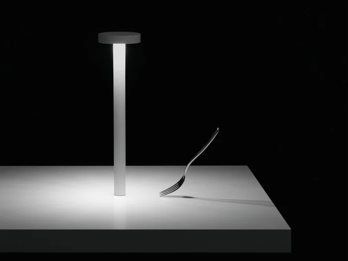 Davide Groppi TeTaTeT Tischlampe- US-Version Entworfen von Davide Groppi