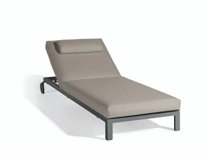 Diphano Cubic Lounger – Liegestuhl