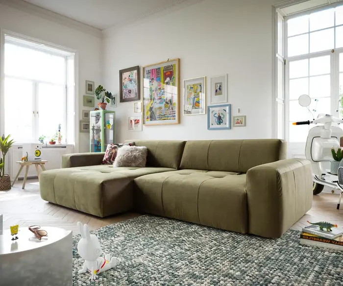 Ecksofa Lazaro 300×160 cm Samt Olive Ottomane links mit Sitztiefenverstellung
