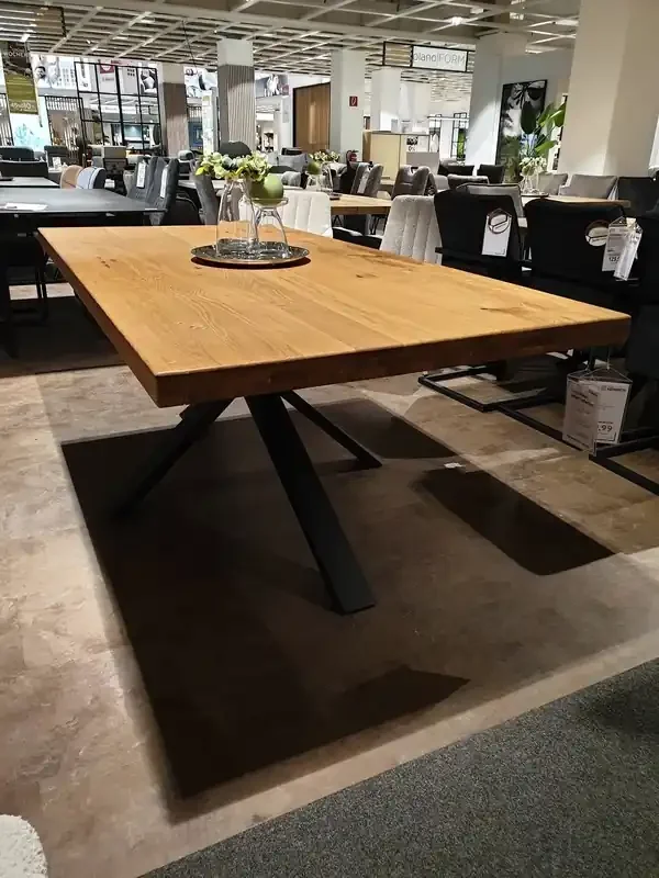 Esstisch „Susan“