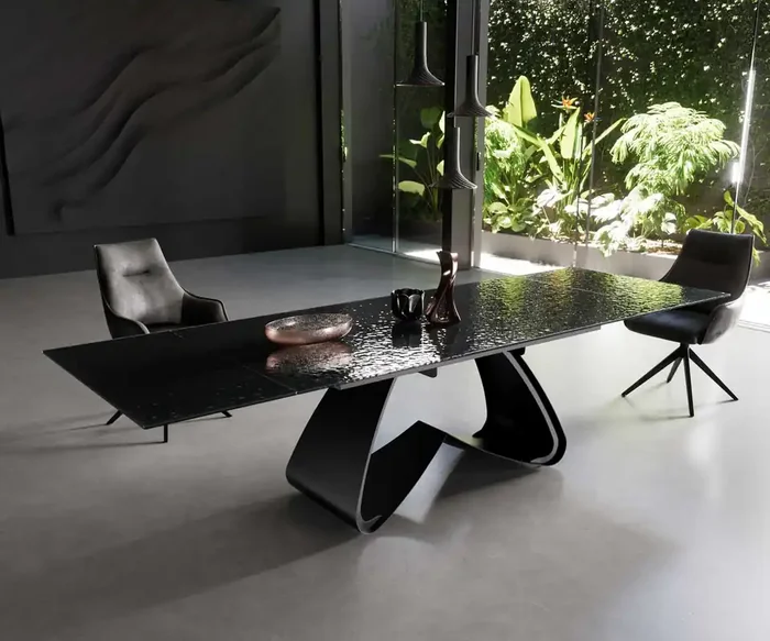 Esstisch Edge 200-300×100 Reliefglas Rauchschwarz 3D-Design W-Gestell Schwarz ausziehbar