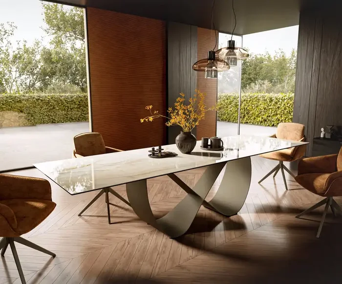 Esstisch Edge 300×100 Keramik Laminam® Onice Oro ​Infinity Metall Effektfinish Titan