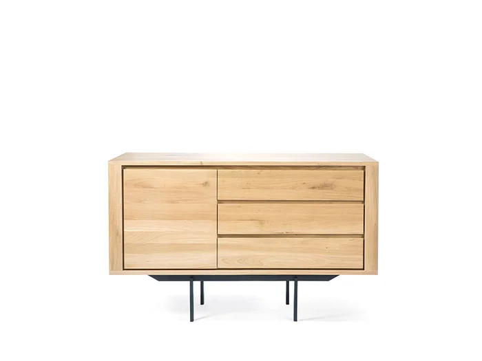Ethnicraft Wave Sideboard aus Eiche – Schwarze Struktur Entworfen von Alain van Havre