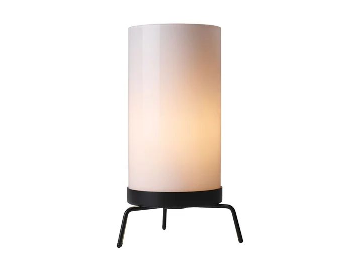 Fritz Hansen PM-02™ Tischlampe Entworfen von Paul McCobb