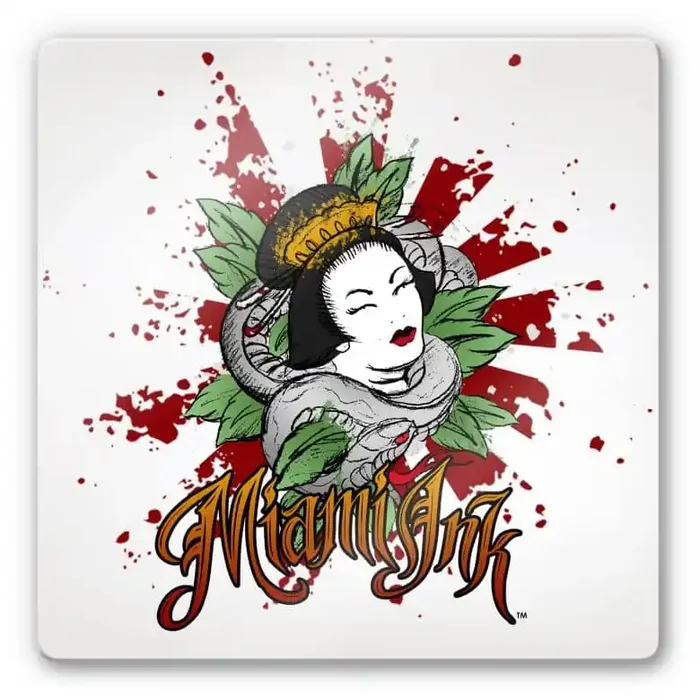 Glasbild Miami Ink Asiatin mit Schlange