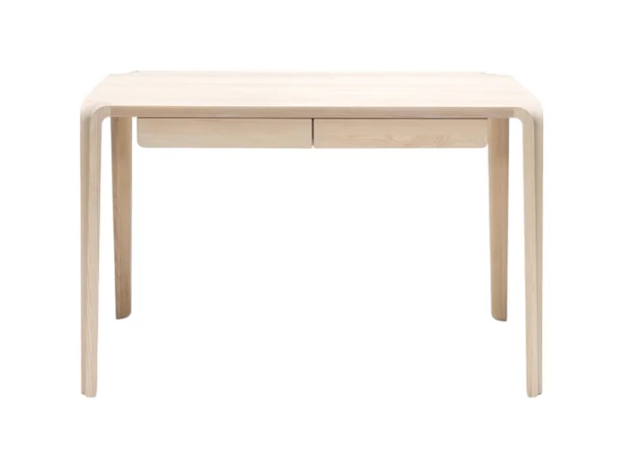 GoEs Primum Arbeitsschreibtisch Entworfen von Ado Avdagić