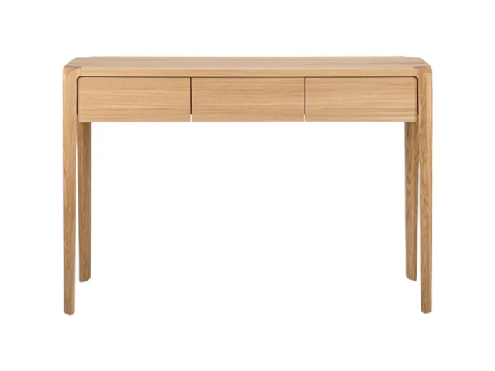 GoEs Primum Konsole Entworfen von Ado Avdagić