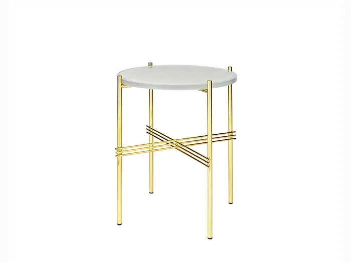 Gubi TS Couchtisch mit Basis aus Messing – Klein Entworfen von GamFratesi