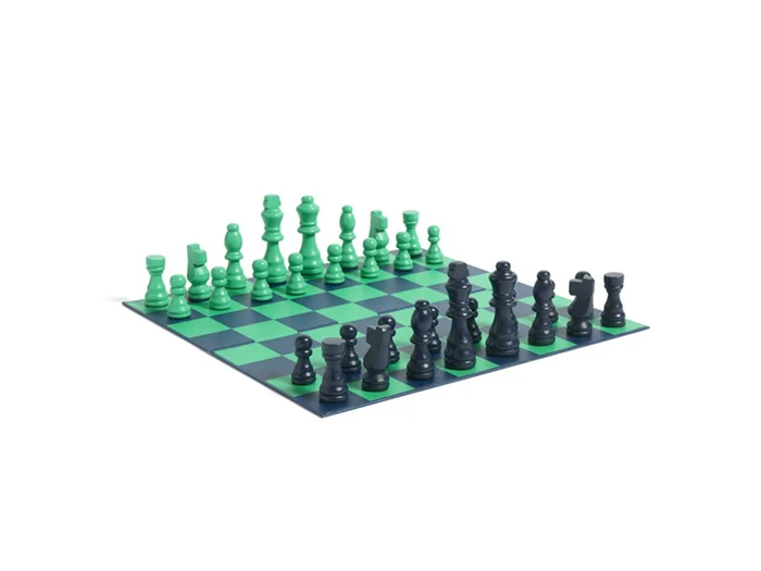 Hay Hay Play Green Chess
