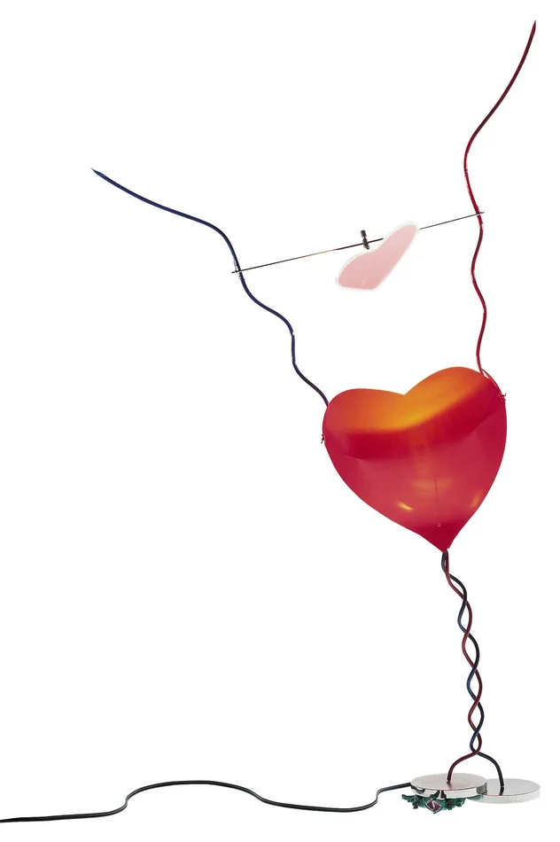 Ingo Maurer One From The Heart Leuchte Entworfen von Ingo Maurer