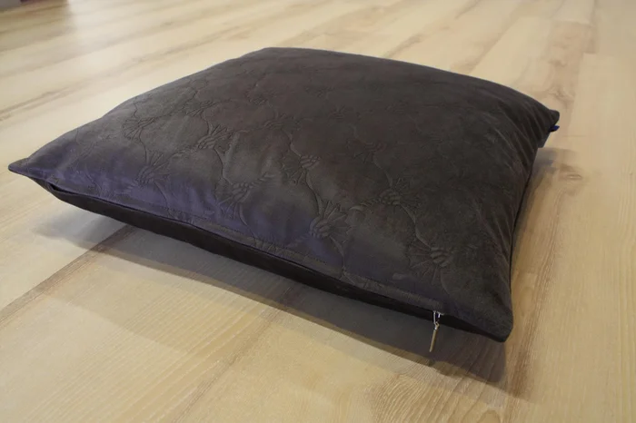 JOOP! Kissen Emboss Anthrazit