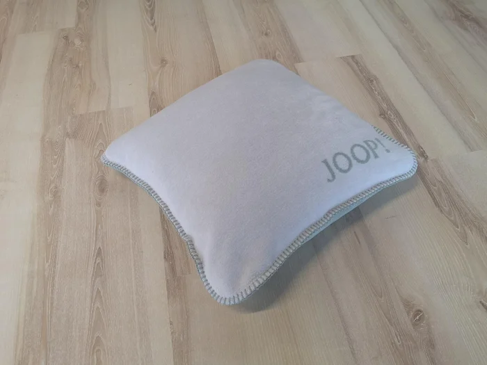 JOOP! Kissen Uni Doubleface Silber-Jade