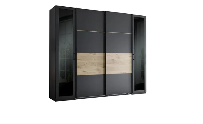 Kleiderschrank Singapur