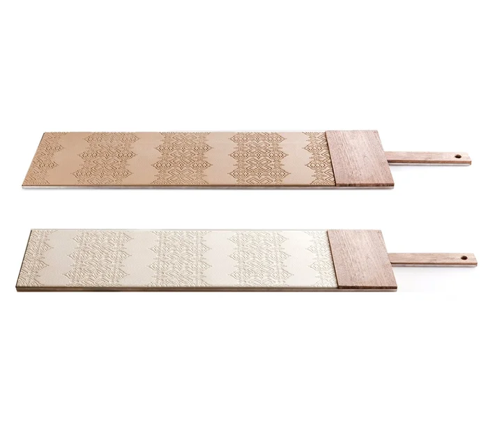 KnIndustrie Glocal In-Taglio Schneidebrett 79×18 Entworfen von Lara Caffi