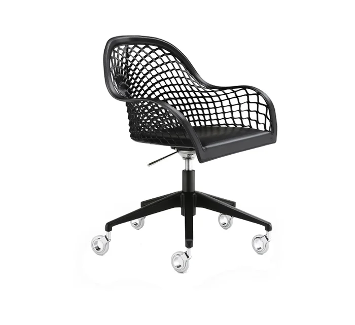 Midj Guapa DPB Sessel Entworfen von Franco Poli & Beatriz Sempere