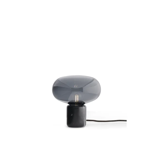 NEW WORKS Karl-Johan Tischleuchte Schwarzem Marquina m. Gerauchtem Glas