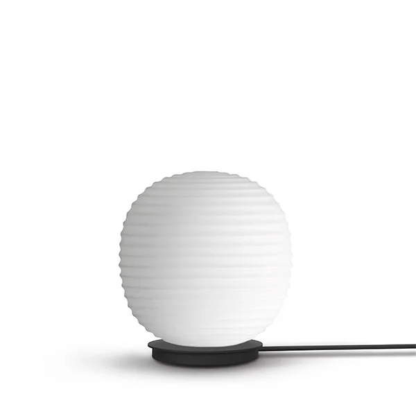 New Works Lantern Globe Weiß Klein