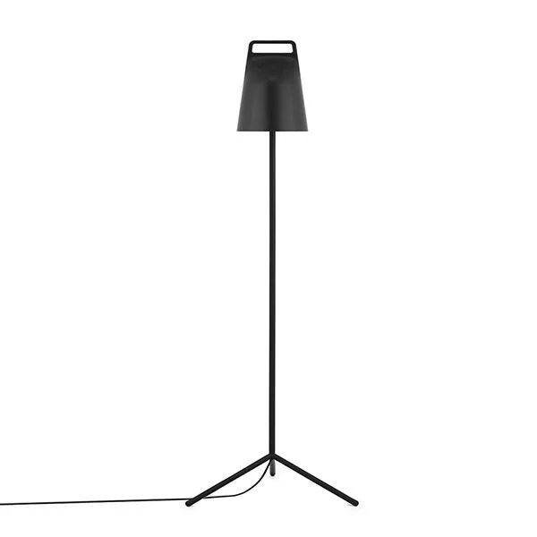 Normann Copenhagen Stage Stehlampe Schwarz