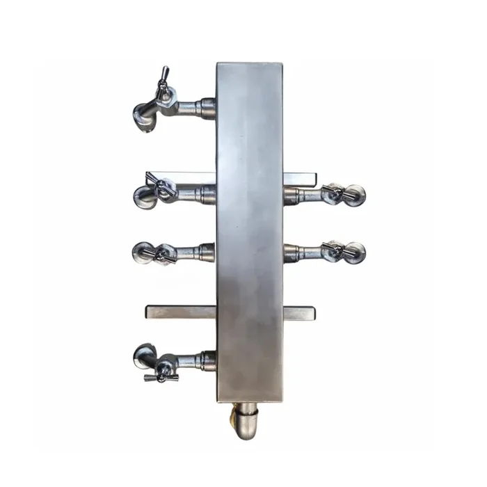 Professional stainless steel water distributor with DVGW pipe aerator, 6 lines