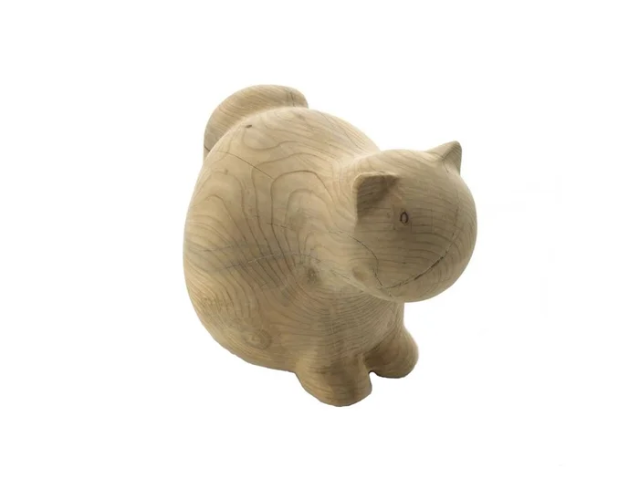 Riva 1920 Neko Holzkatze – Niedriger Hocker Entworfen von Setsu & Shinobu Ito