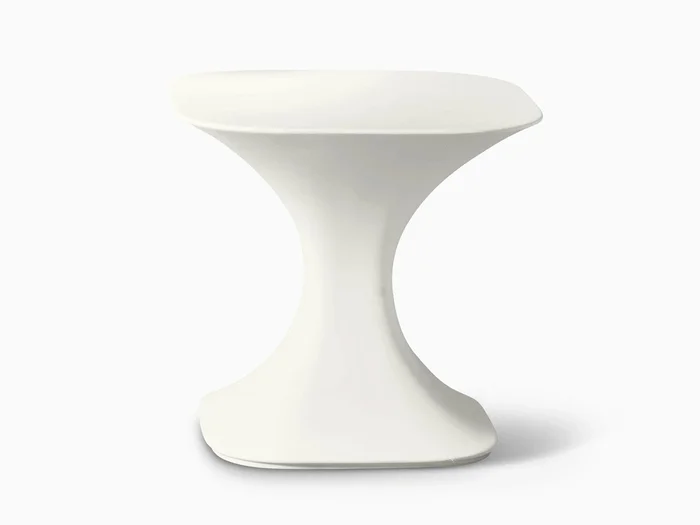 Serralunga Milo Couchtisch Entworfen von Aquili Alberg