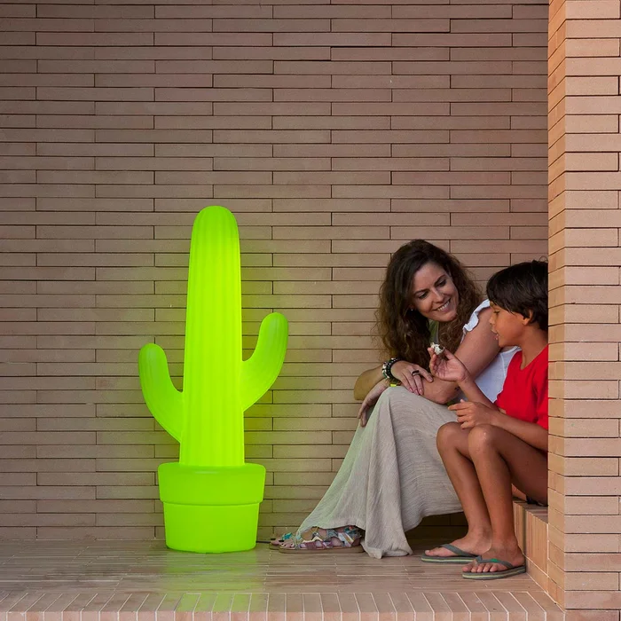 Stehlampe KAKTUS lingrün