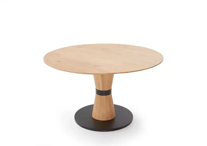 Tisch RONDA Wildeiche massiv mit schweizer Kante