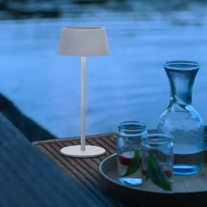 Tischleuchte Outy, weiß, 12,5 x 30 cm, Metall minimalistische Tischleuchte