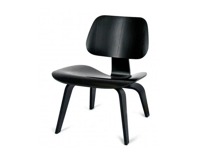 Vitra Plywood LCW Sessel Entworfen von Charles & Ray Eames