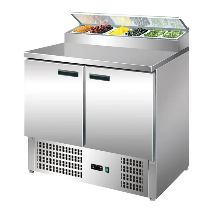 Vorbereitungstisch mit zwei Türen, für 5 x GN 1/6 (150 mm), Abmessung 900 x 700 x 1070 mm (BxTxH)