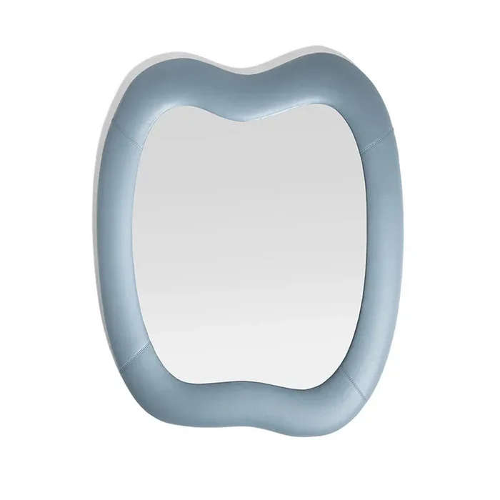 Wandspiegel SQUASH von Faye Toogood für Poltrona Frau